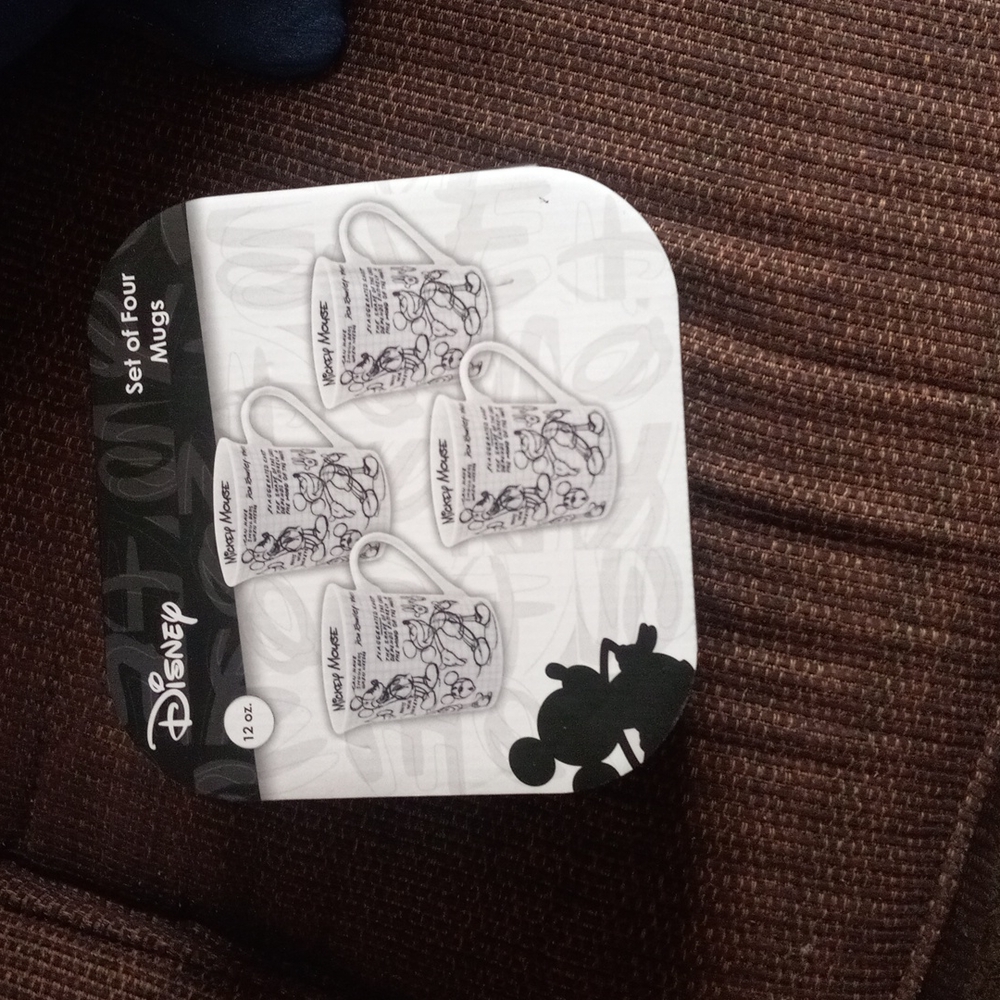 Cups disney